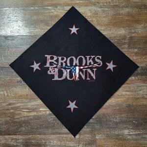 VINTAGE 2001 Y2K Brooks & Dunn American Flag Longhorn Bull Skull Star Bandana